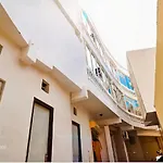 Hotel Dream Laxmi