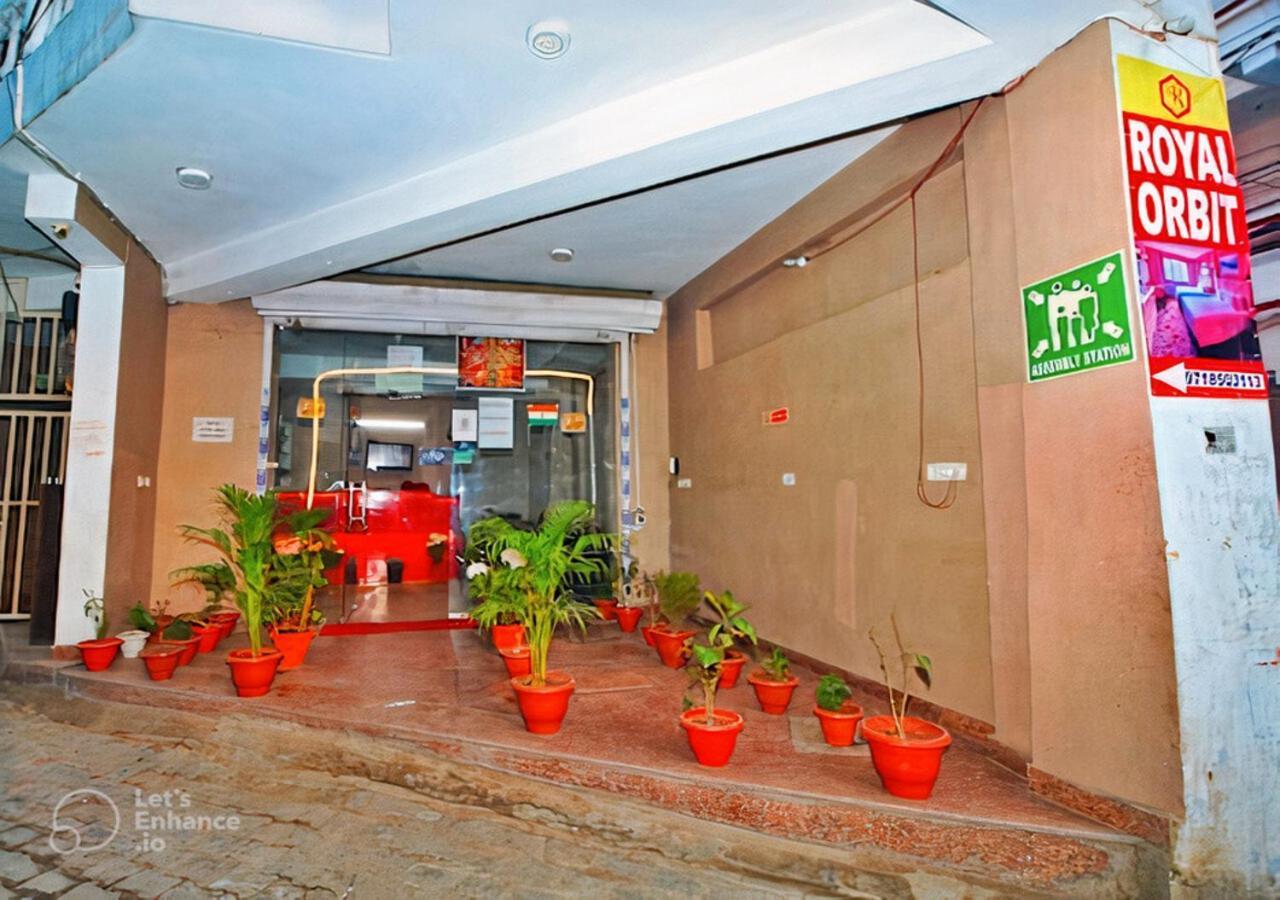 Dream Laxmi Hotel 2*